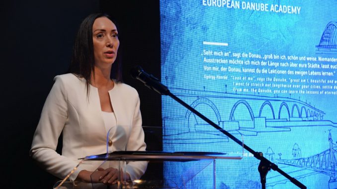 Dunavska-konferencija-01