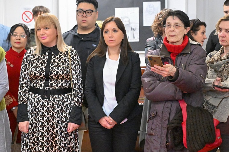 Александра Ћирић Бошковић присуствовала отварању изложбе архивских докумената и дечијих радова посвећену обележавању 200 година од рођења Светозара Милетића